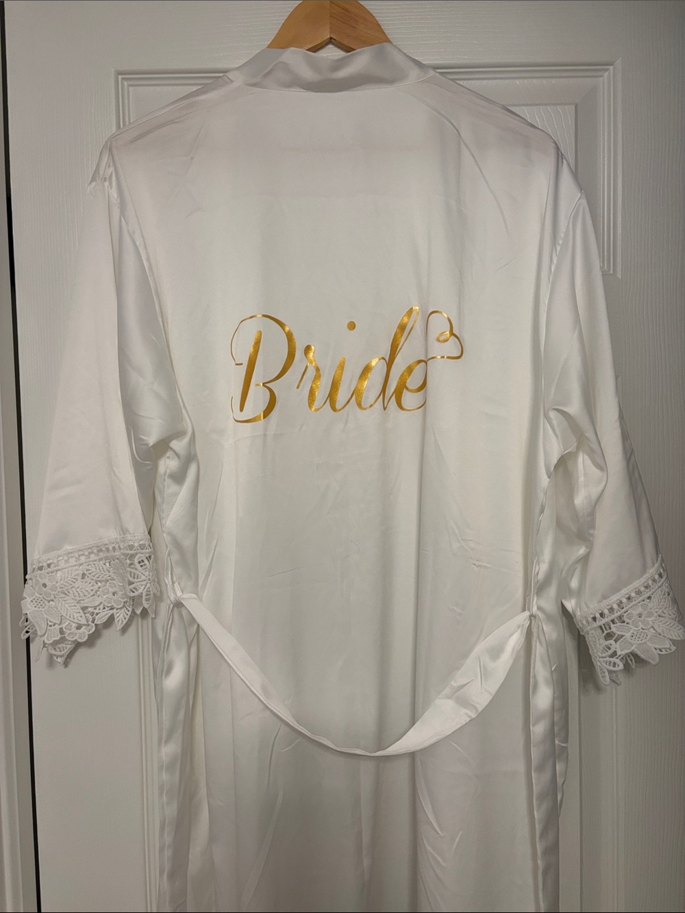 Bride Satin Robe with Gold Script - Picture 2 of 8